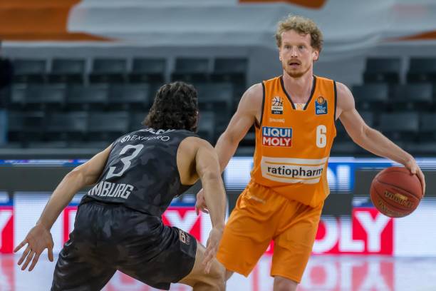 青训体系建 青训体系建